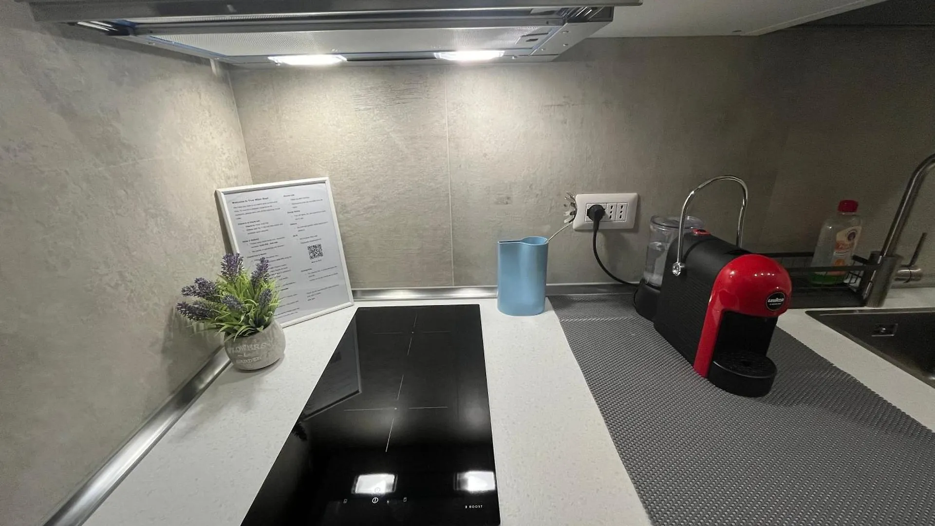 Milan Loreto Apartment 15 Mins From Duomo - M1 Rovereto