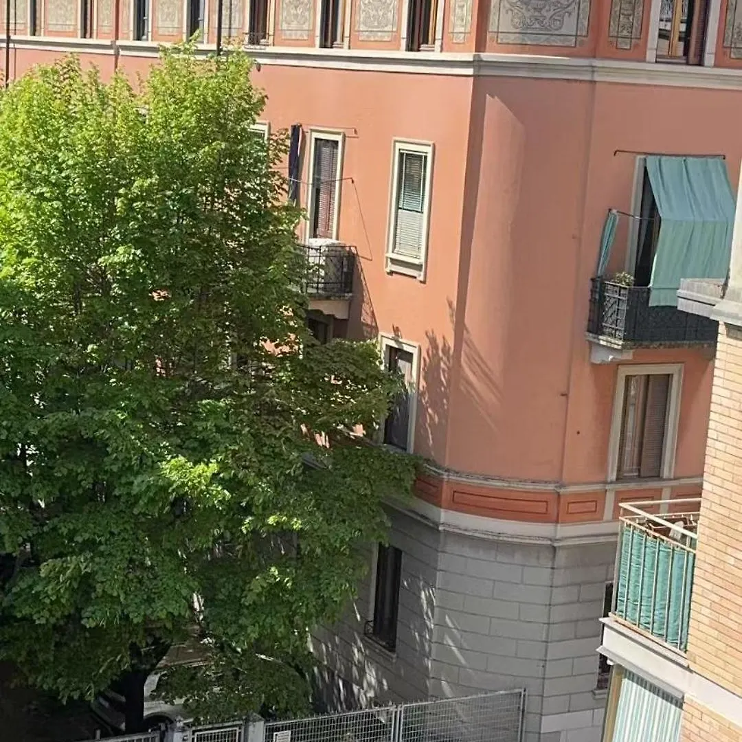 Milan Loreto Apartment 15 Mins From Duomo - M1 Rovereto איטליה