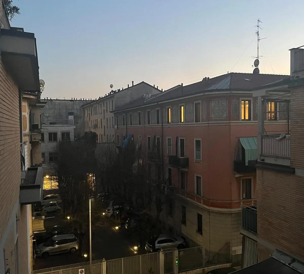 Milan Loreto Apartment 15 Mins From Duomo - M1 Rovereto